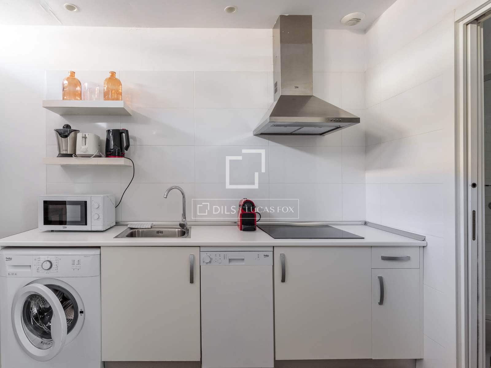 Lägenhet att hyra i Madrid stad - 1 850 € (Ref: 9926446)