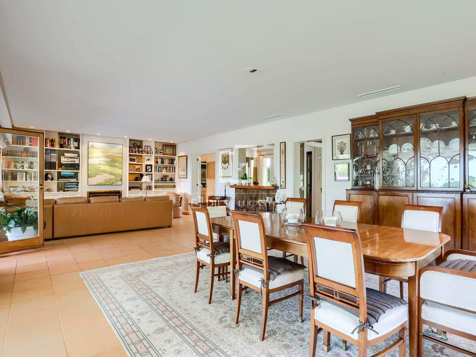 4 bedroom Villa for sale in Sa Cabaneta / La Cabaneta with pool garage - € 1,850,000 (Ref: 9926447)