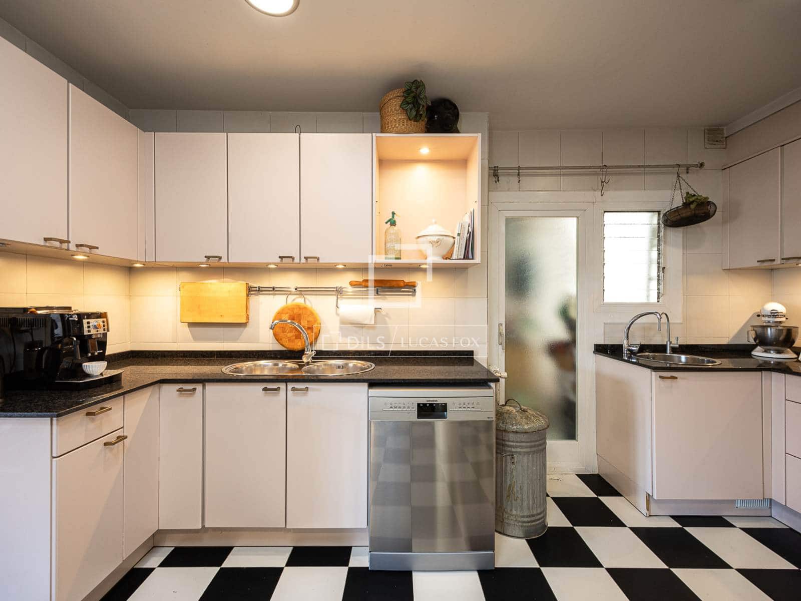 3 soverom Leilighet til salgs i Barcelona by - € 1 150 000 (Ref: 9927814)