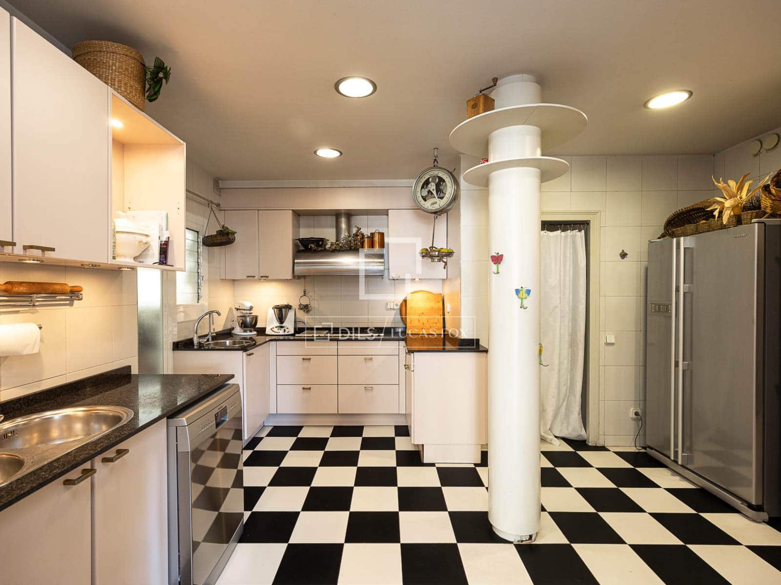 3 soverom Leilighet til salgs i Barcelona by - € 1 150 000 (Ref: 9927814)