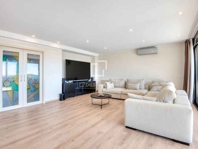 5 makuuhuone Huvila myytävänä paikassa Sant Feliu de Guíxols mukana uima-altaan 
autotalli - 1 600 000 € (Ref: 9927815)