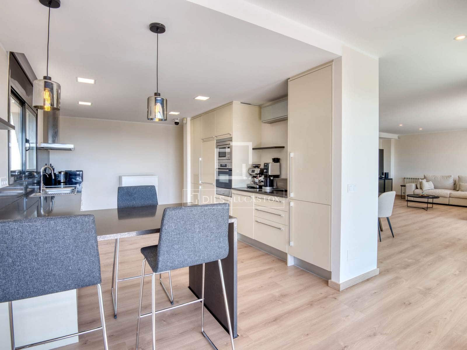 5 bedroom Villa for sale in Sant Feliu de Guixols with pool garage - € 1,600,000 (Ref: 9927815)