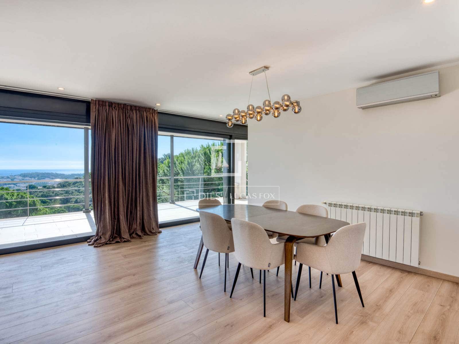 5 bedroom Villa for sale in Sant Feliu de Guixols with pool garage - € 1,600,000 (Ref: 9927815)