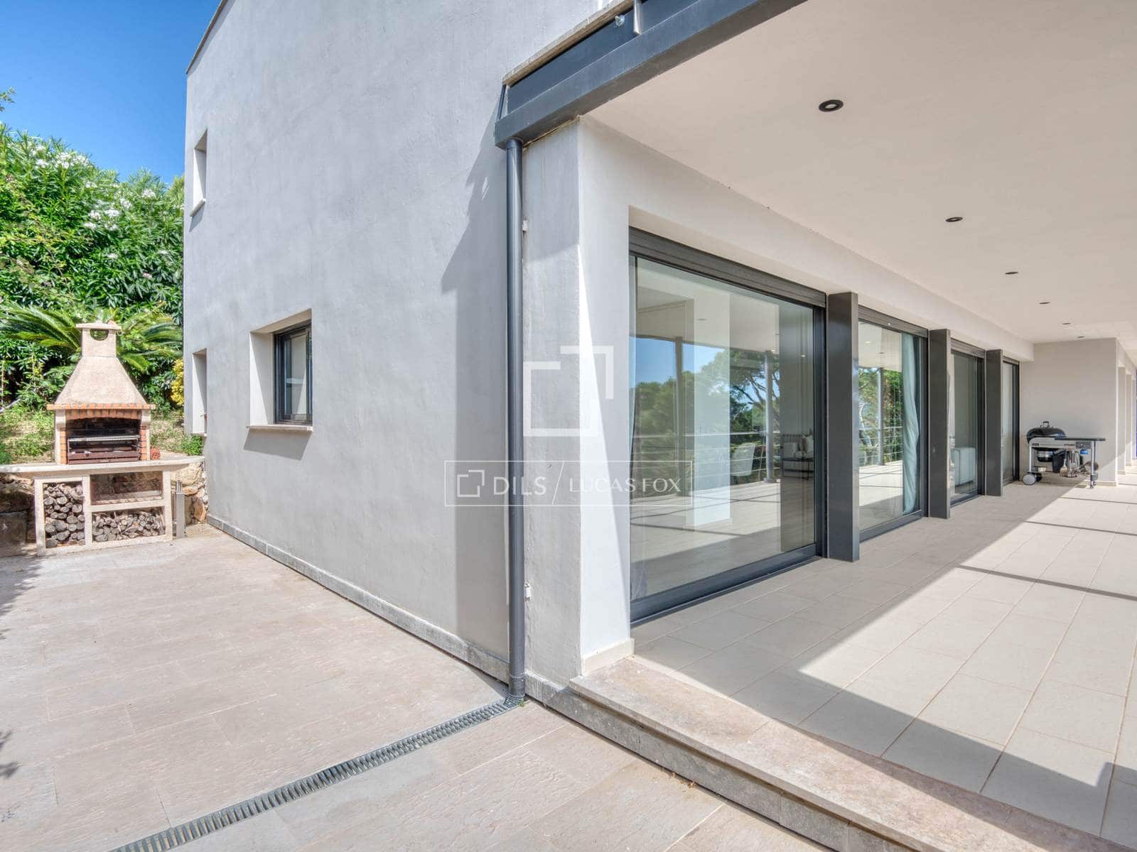 5 bedroom Villa for sale in Sant Feliu de Guixols with pool garage - € 1,600,000 (Ref: 9927815)