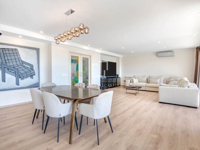 5 makuuhuone Huvila myytävänä paikassa Sant Feliu de Guíxols mukana uima-altaan 
autotalli - 1 600 000 € (Ref: 9927815)
