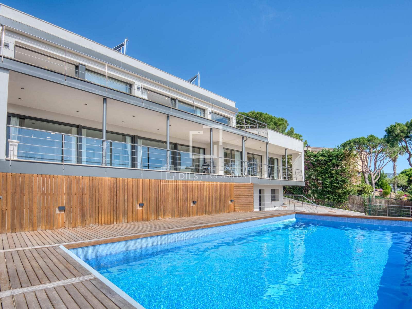 5 bedroom Villa for sale in Sant Feliu de Guixols with pool garage - € 1,600,000 (Ref: 9927815)