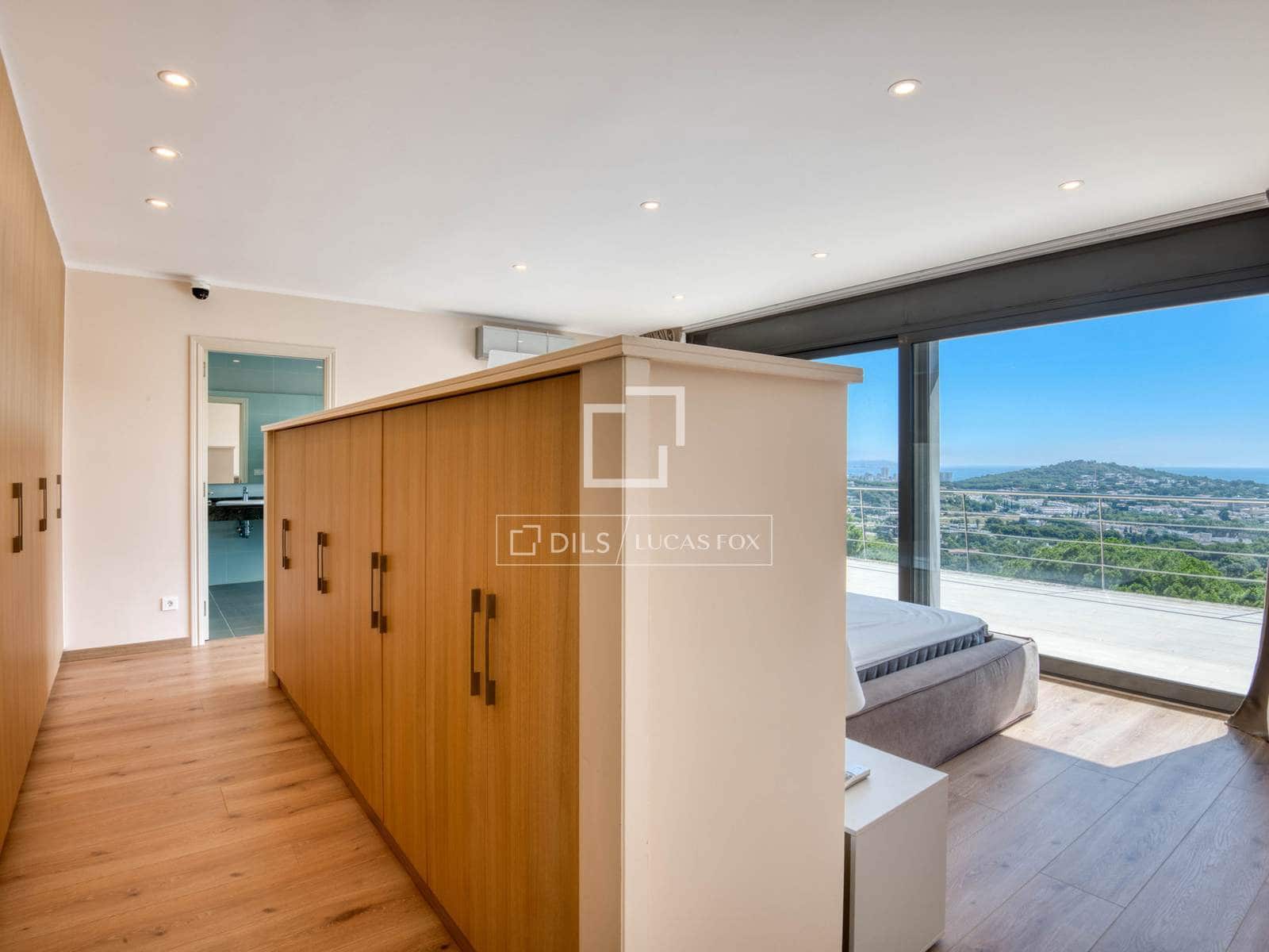 5 bedroom Villa for sale in Sant Feliu de Guixols with pool garage - € 1,600,000 (Ref: 9927815)
