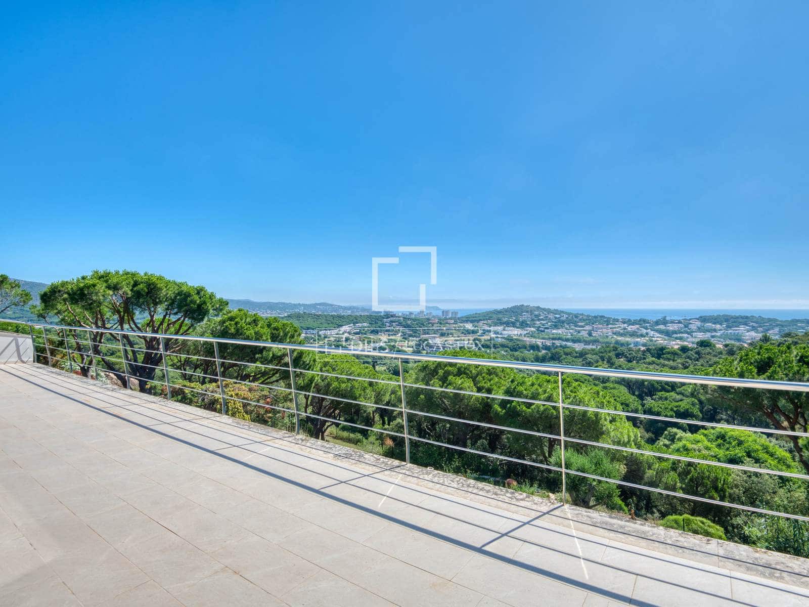 5 bedroom Villa for sale in Sant Feliu de Guixols with pool garage - € 1,600,000 (Ref: 9927815)