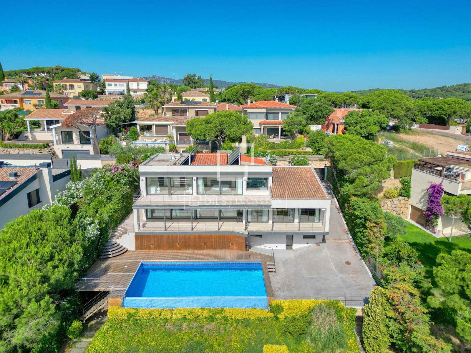 5 bedroom Villa for sale in Sant Feliu de Guixols with pool garage - € 1,600,000 (Ref: 9927815)