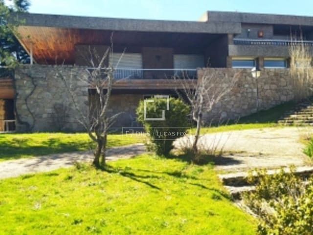 4 bedroom Villa for sale in Guadarrama with pool - € 4,800,000 (Ref: 9927817)
