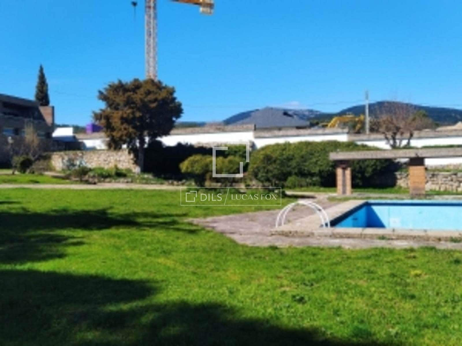 4 bedroom Villa for sale in Guadarrama with pool - € 4,800,000 (Ref: 9927817)