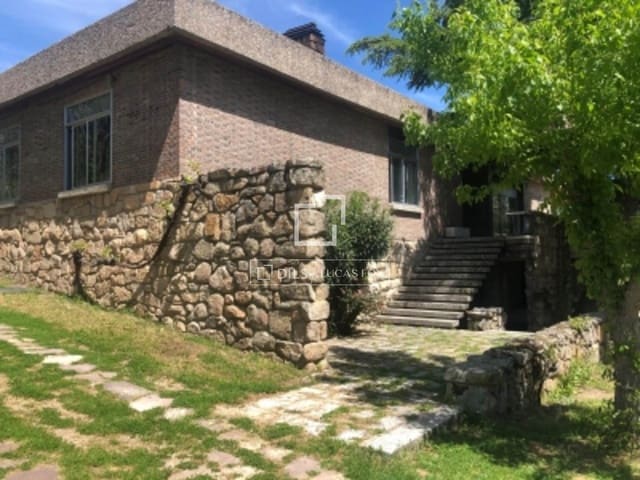 4 bedroom Villa for sale in Guadarrama with pool - € 4,800,000 (Ref: 9927817)