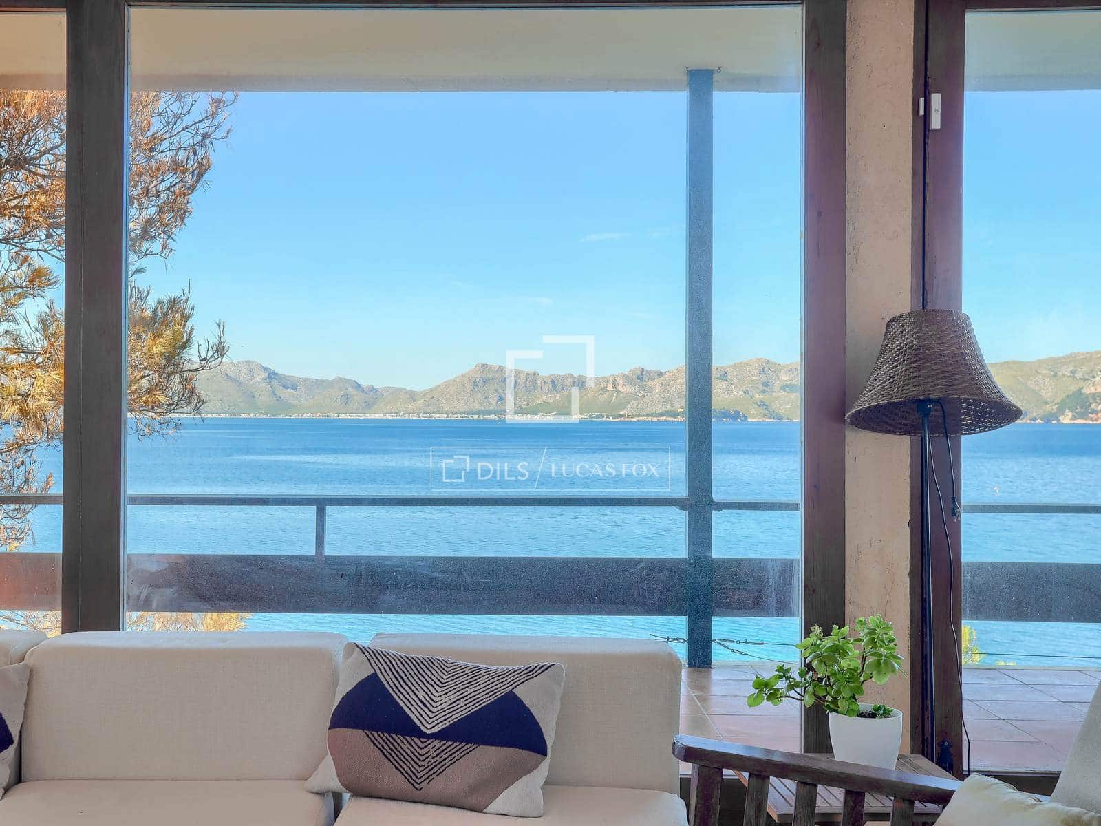 9 bedroom Villa for sale in Alcudia - € 9,400,000 (Ref: 9928040)
