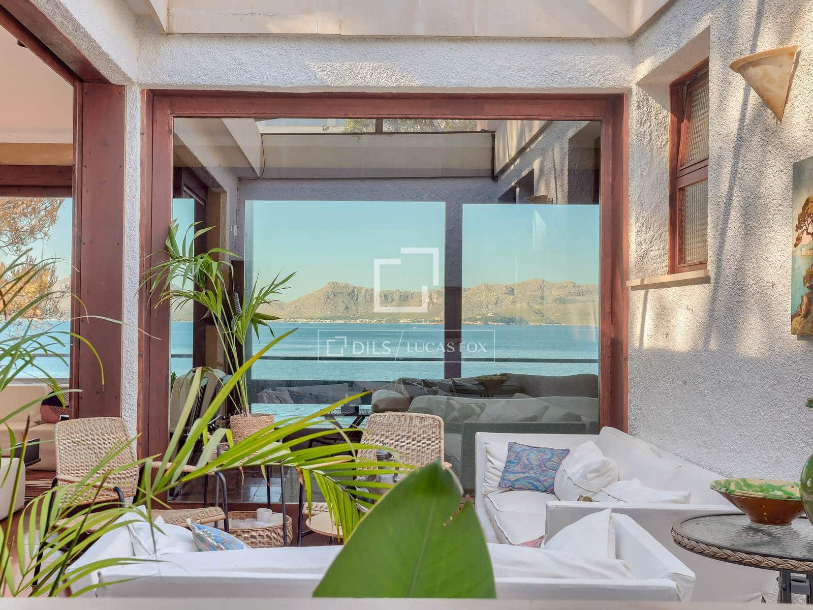 9 bedroom Villa for sale in Alcudia - € 9,400,000 (Ref: 9928040)