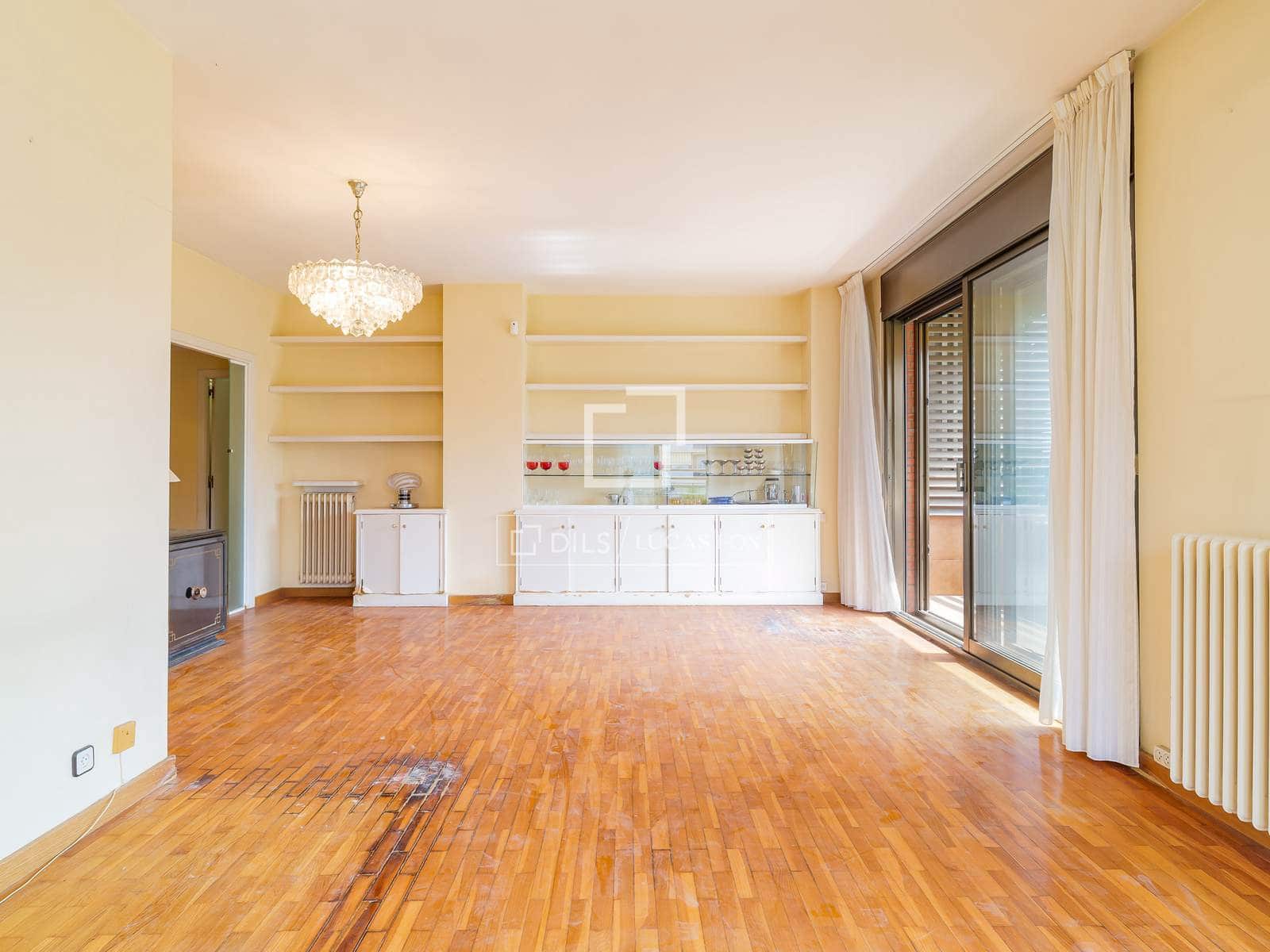 4 chambre Appartement à vendre à Barcelone ville avec garage - 1 470 000 € (Ref: 9928308)