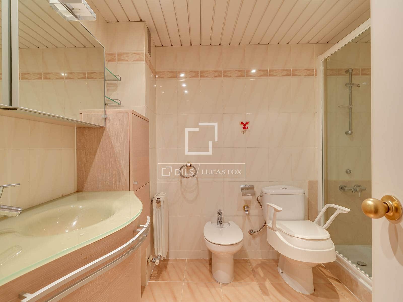 4 chambre Appartement à vendre à Barcelone ville avec garage - 1 470 000 € (Ref: 9928308)