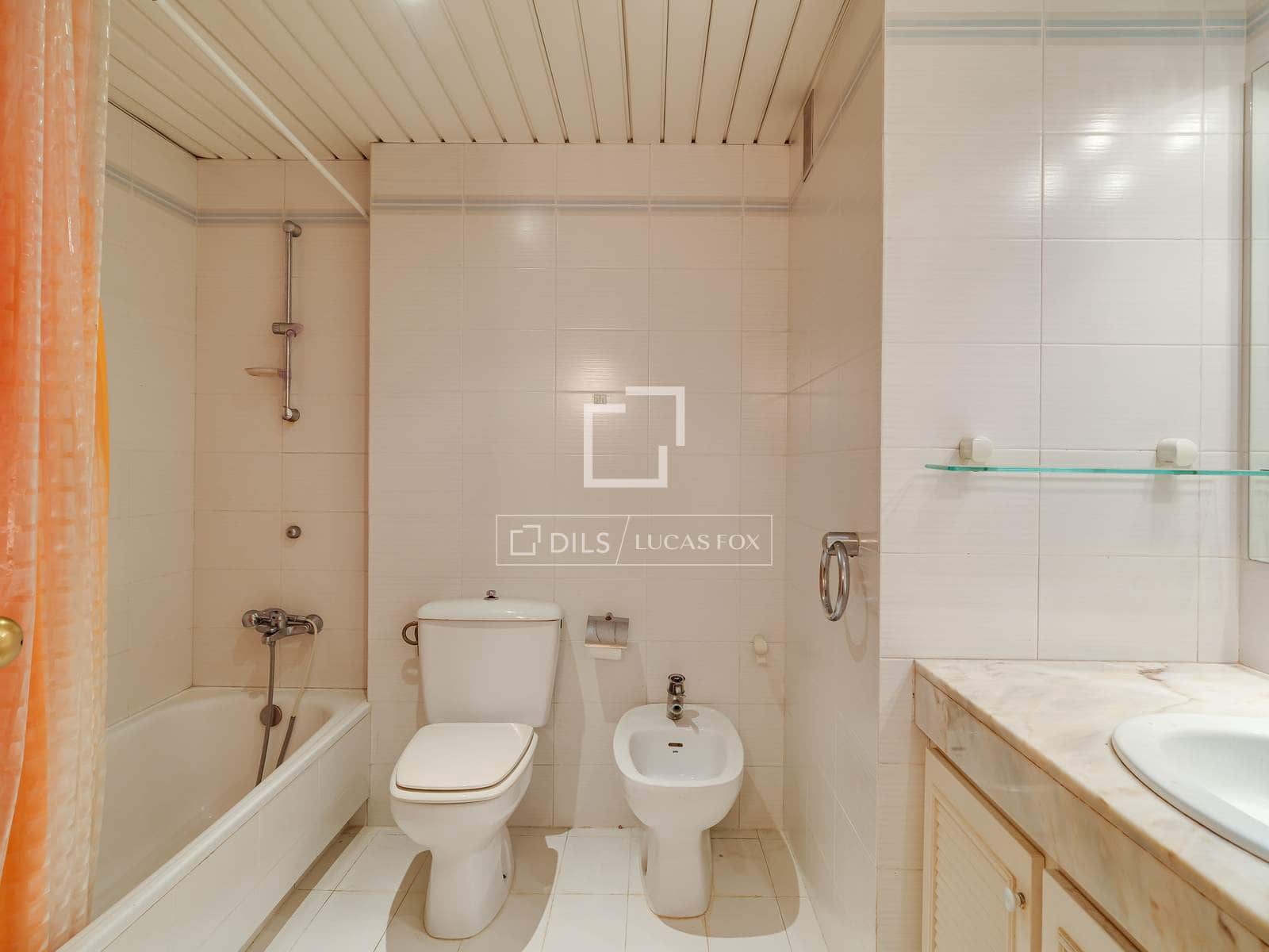 4 chambre Appartement à vendre à Barcelone ville avec garage - 1 470 000 € (Ref: 9928308)