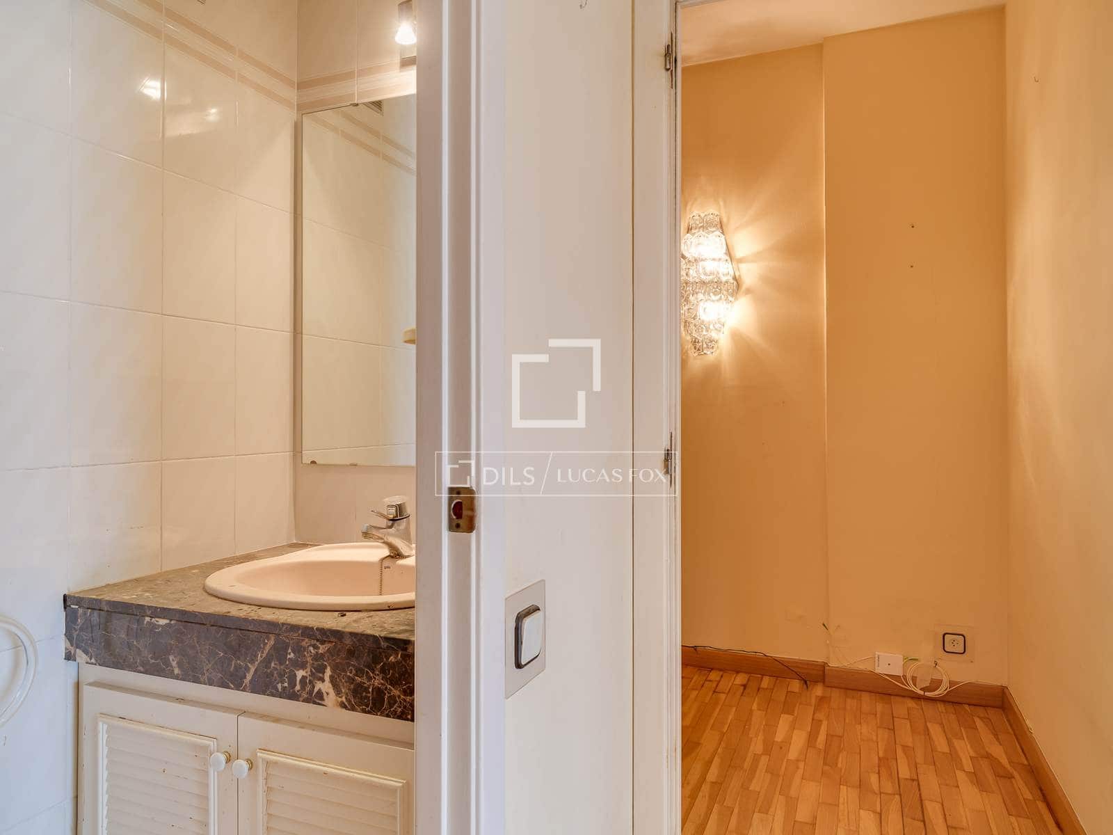 4 chambre Appartement à vendre à Barcelone ville avec garage - 1 470 000 € (Ref: 9928308)
