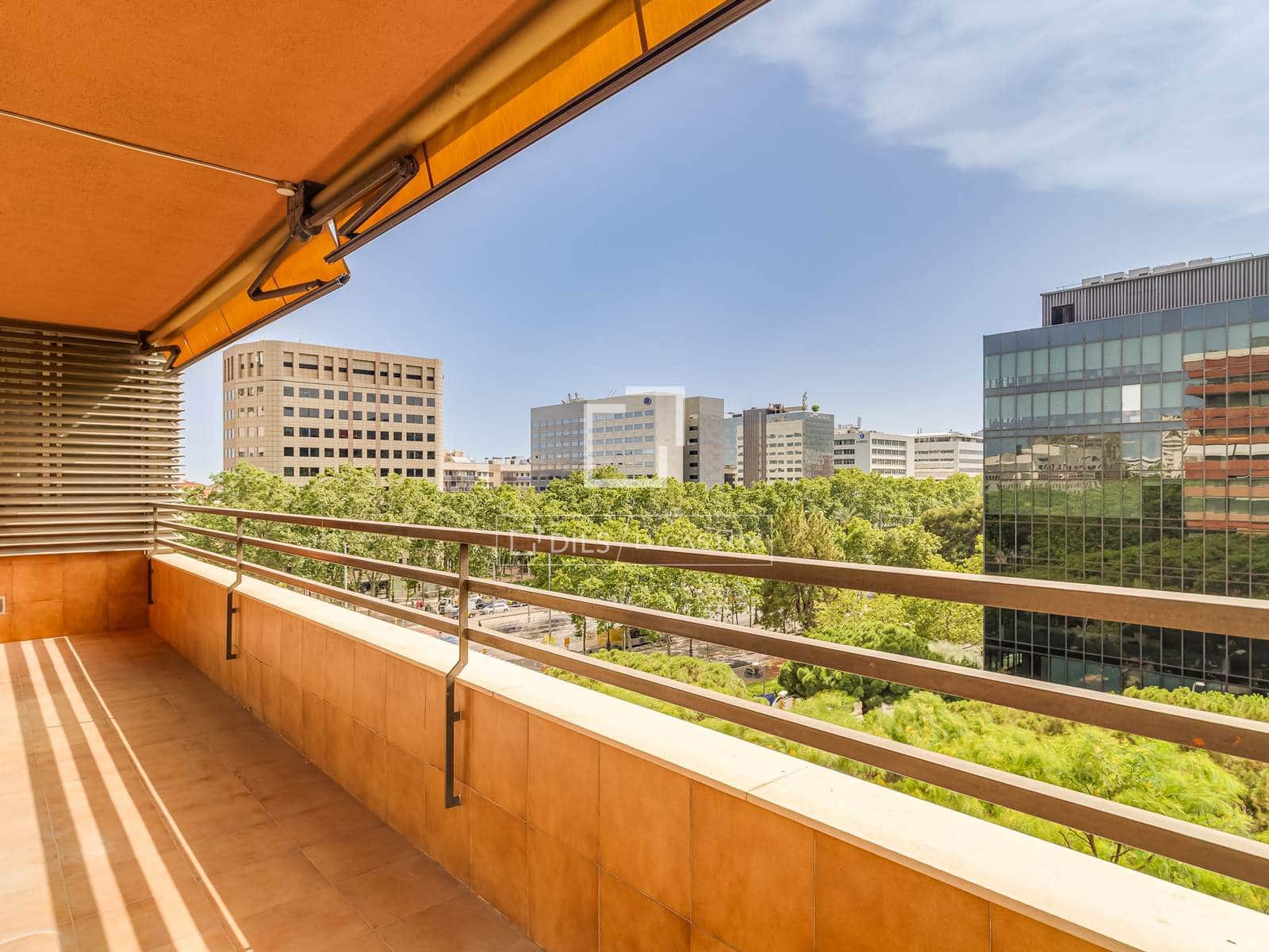 4 chambre Appartement à vendre à Barcelone ville avec garage - 1 470 000 € (Ref: 9928308)