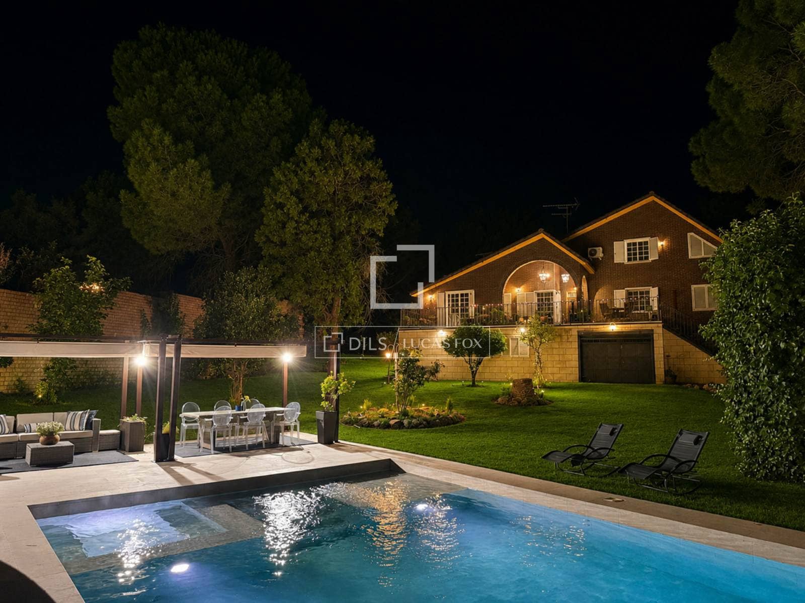8 bedroom Villa for sale in San Martin de Valdeiglesias with pool garage - € 1,200,000 (Ref: 9928310)