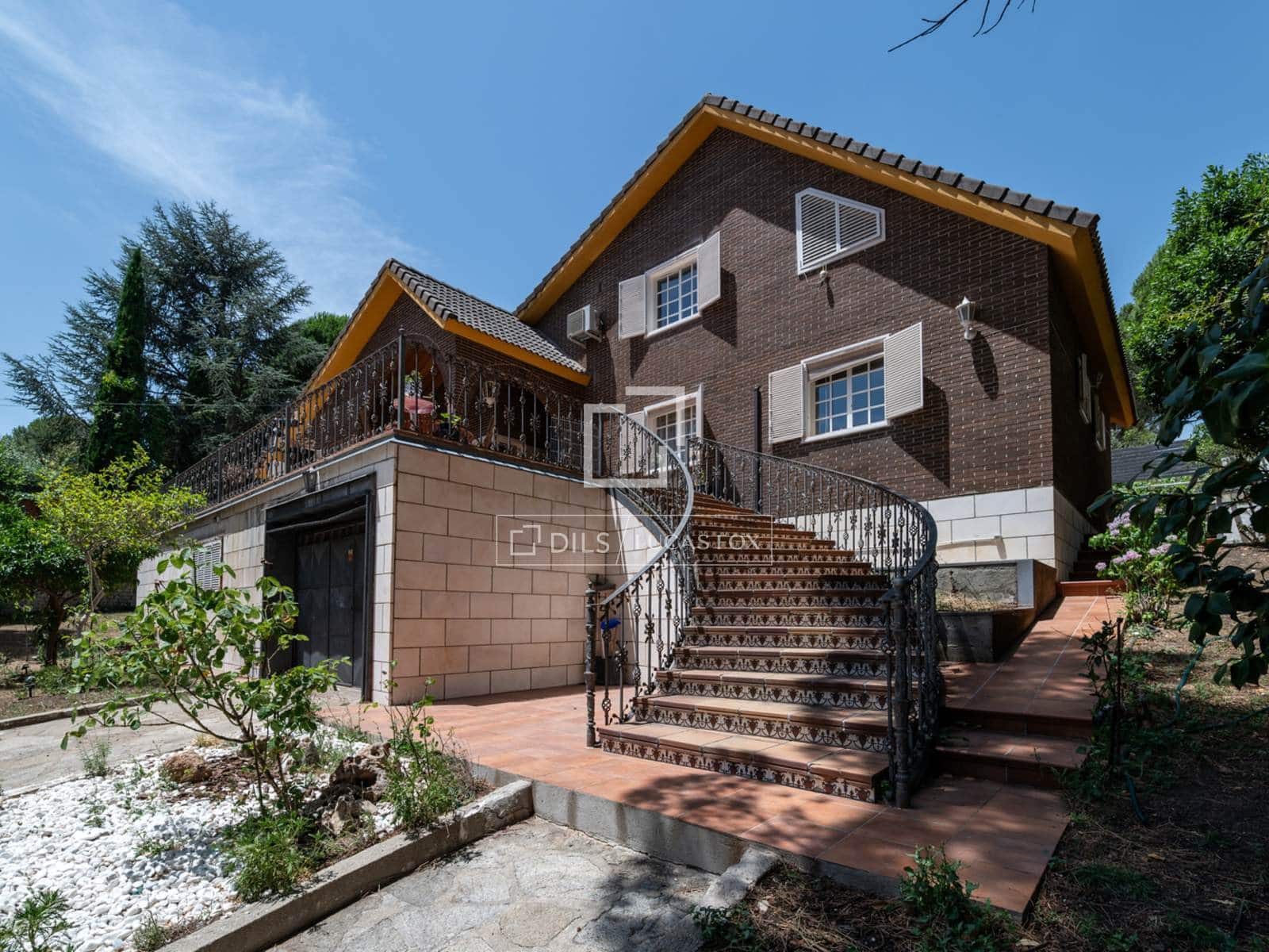 8 bedroom Villa for sale in San Martin de Valdeiglesias with pool garage - € 1,200,000 (Ref: 9928310)