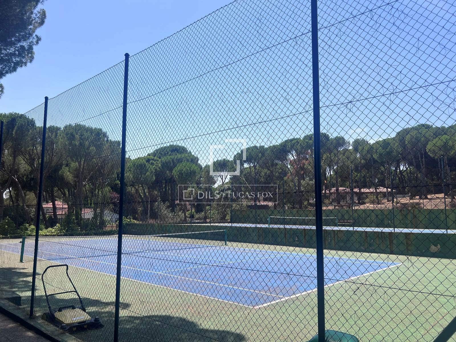 8 bedroom Villa for sale in San Martin de Valdeiglesias with pool garage - € 1,200,000 (Ref: 9928310)