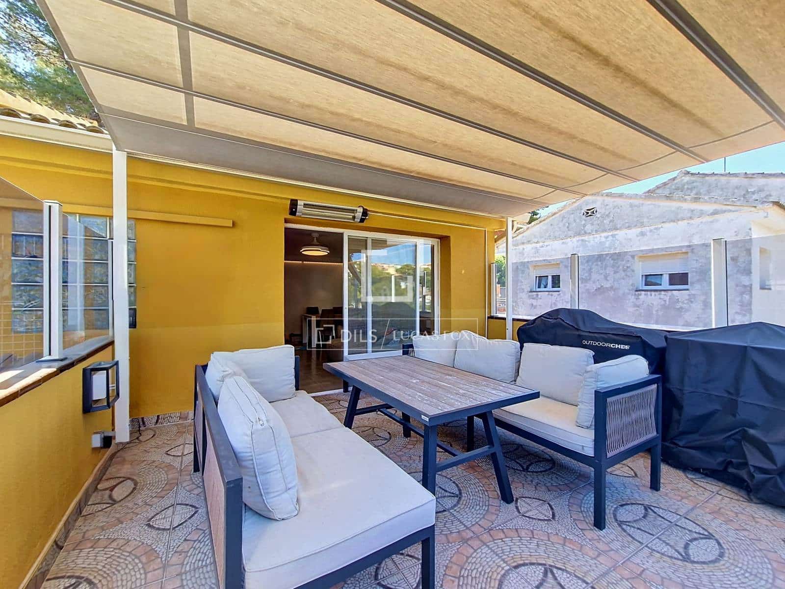 6 bedroom Villa for sale in Segur de Calafell with pool garage - € 950,000 (Ref: 9928311)