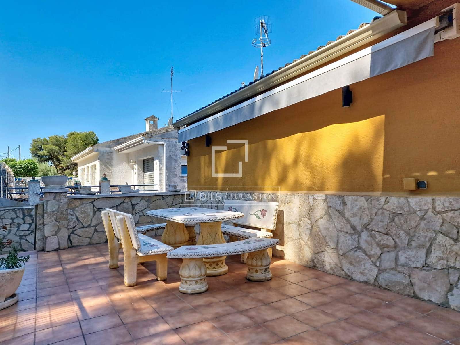 6 bedroom Villa for sale in Segur de Calafell with pool garage - € 950,000 (Ref: 9928311)