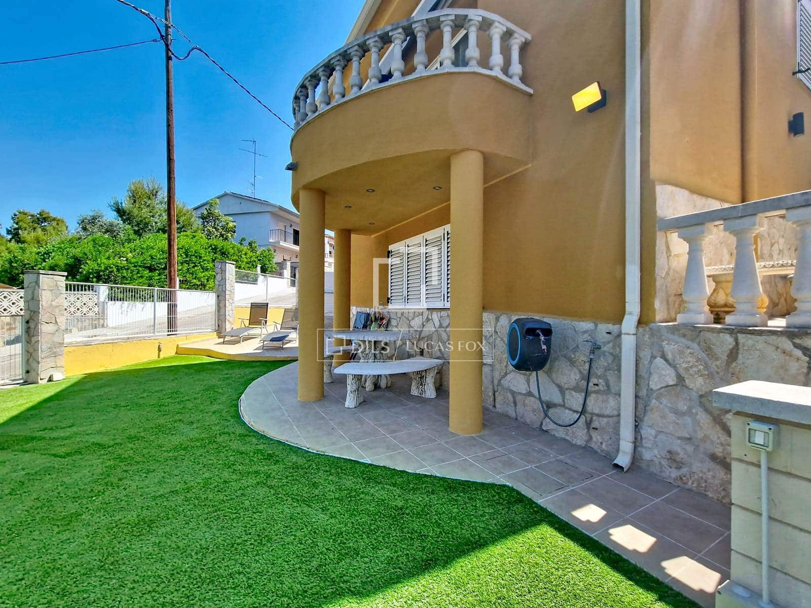 6 bedroom Villa for sale in Segur de Calafell with pool garage - € 950,000 (Ref: 9928311)