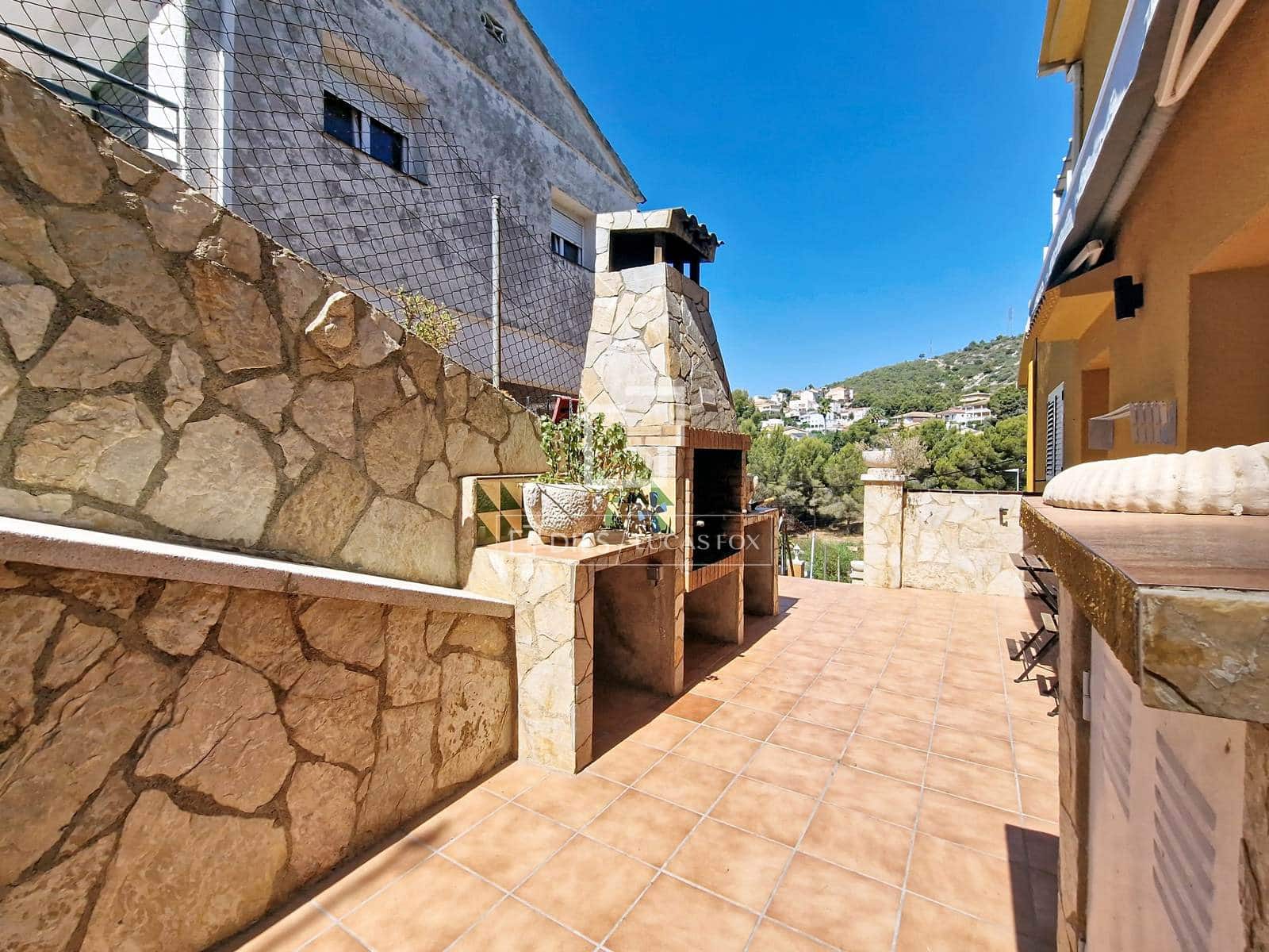 6 bedroom Villa for sale in Segur de Calafell with pool garage - € 950,000 (Ref: 9928311)