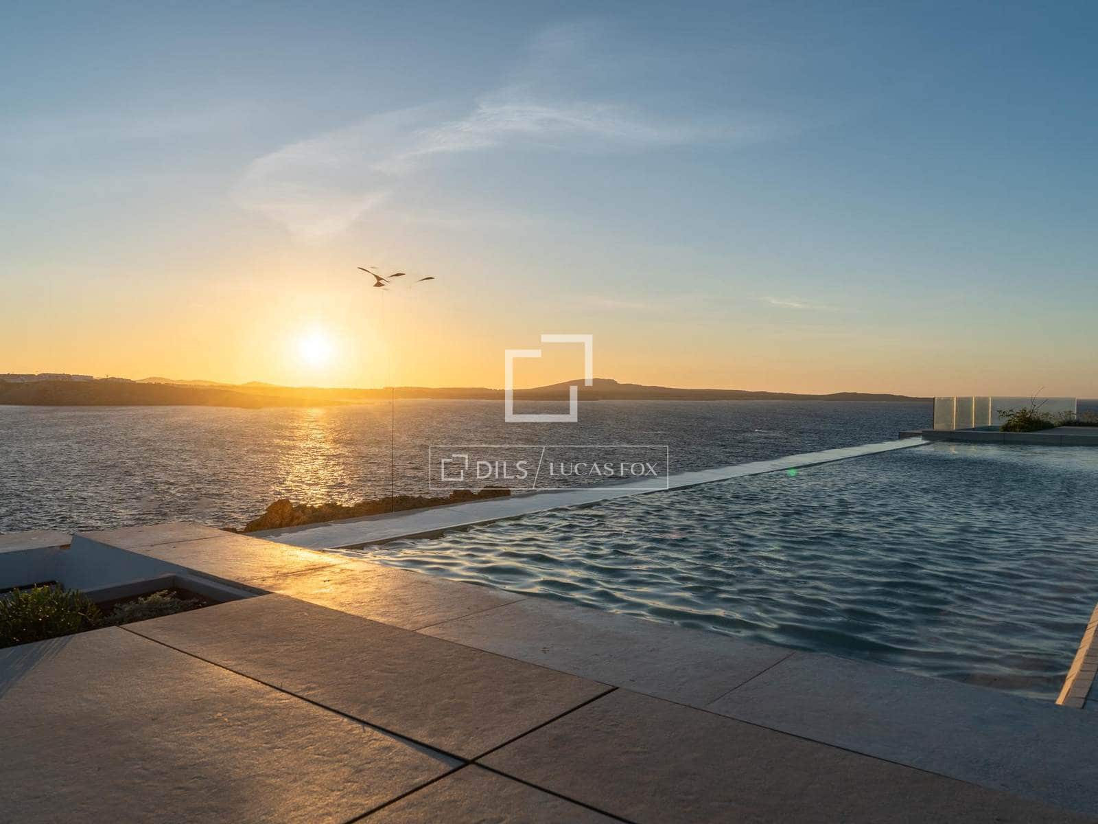 2 bedroom Villa for sale in Es Mercadal with pool garage - € 2,495,000 (Ref: 9928468)
