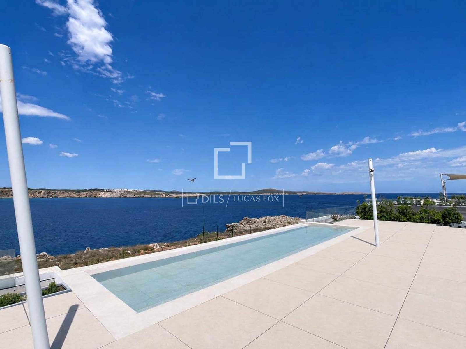 2 bedroom Villa for sale in Es Mercadal with pool garage - € 2,495,000 (Ref: 9928468)