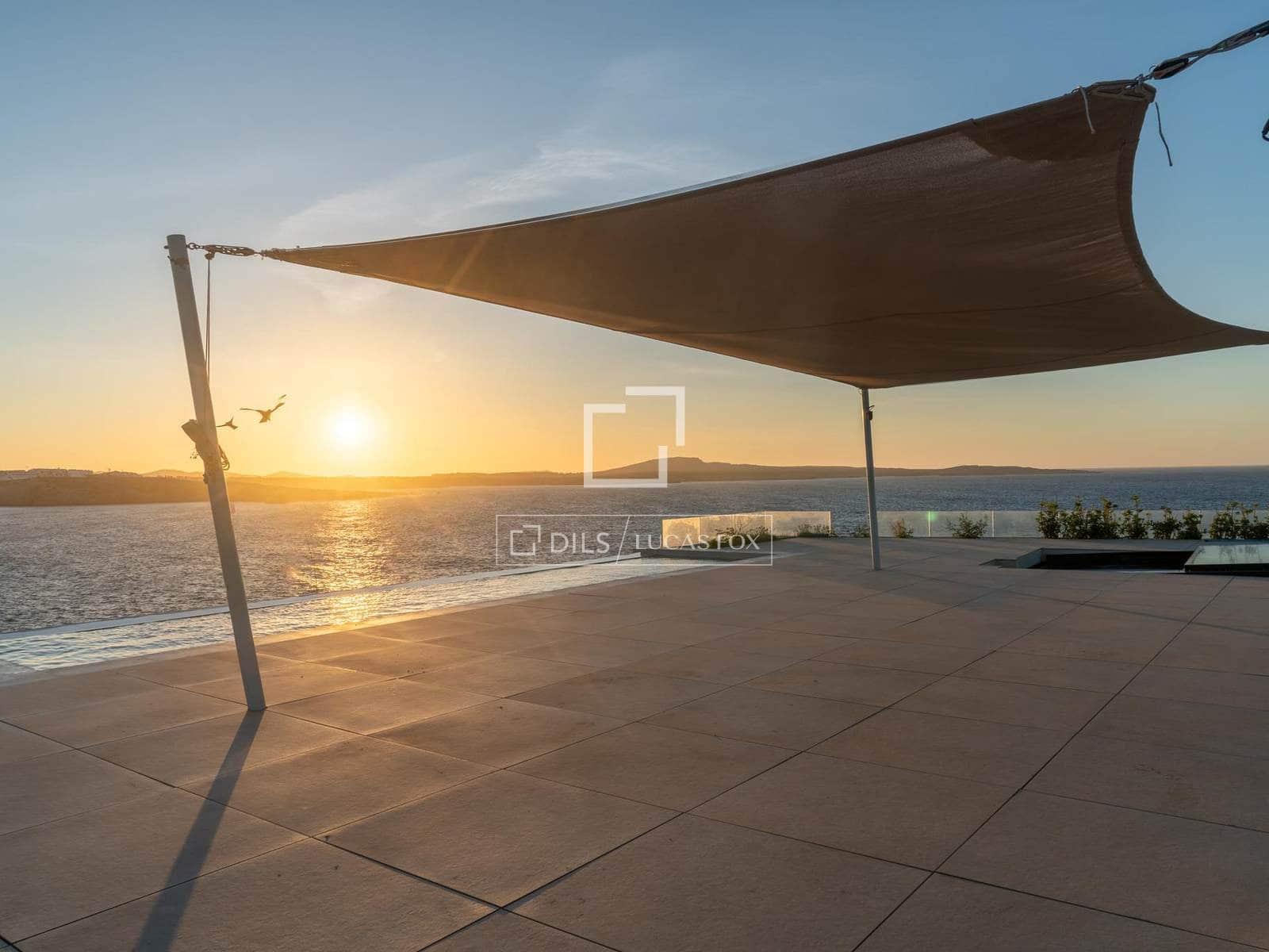 2 bedroom Villa for sale in Es Mercadal with pool garage - € 2,495,000 (Ref: 9928468)