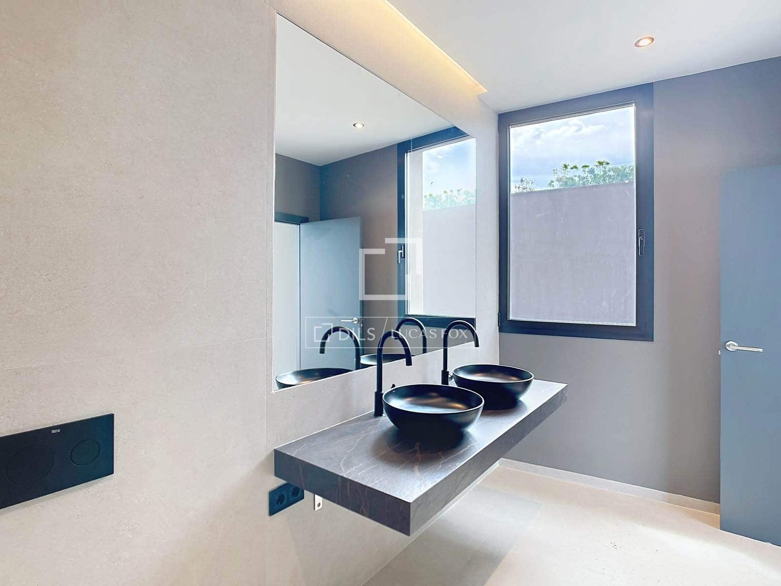 3 bedroom Villa for sale in Es Mercadal with pool garage - € 3,600,000 (Ref: 9928469)