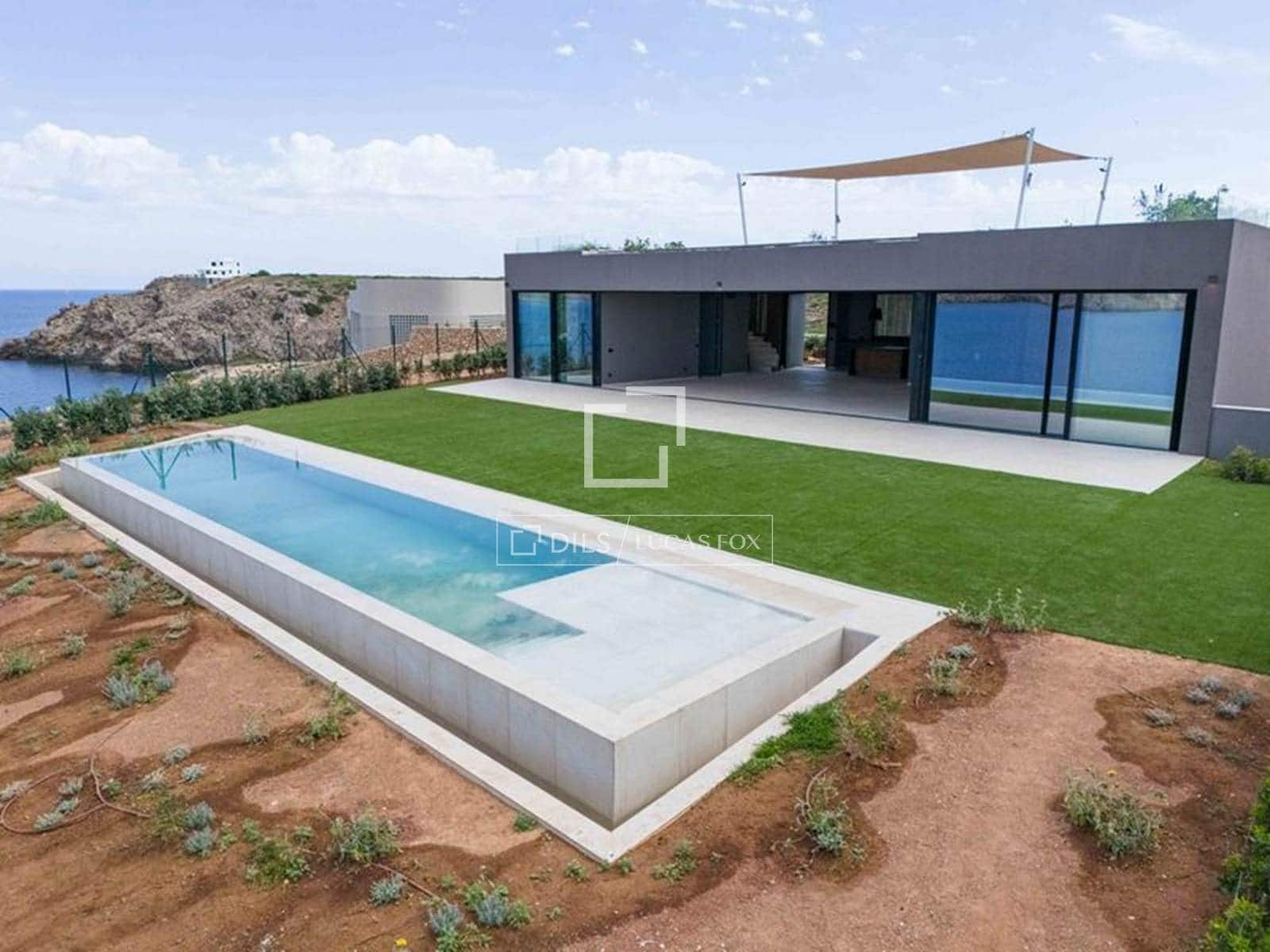3 bedroom Villa for sale in Es Mercadal with pool garage - € 3,600,000 (Ref: 9928469)