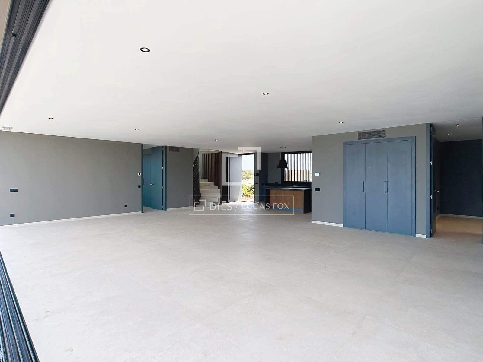 3 bedroom Villa for sale in Es Mercadal with pool garage - € 3,600,000 (Ref: 9928469)
