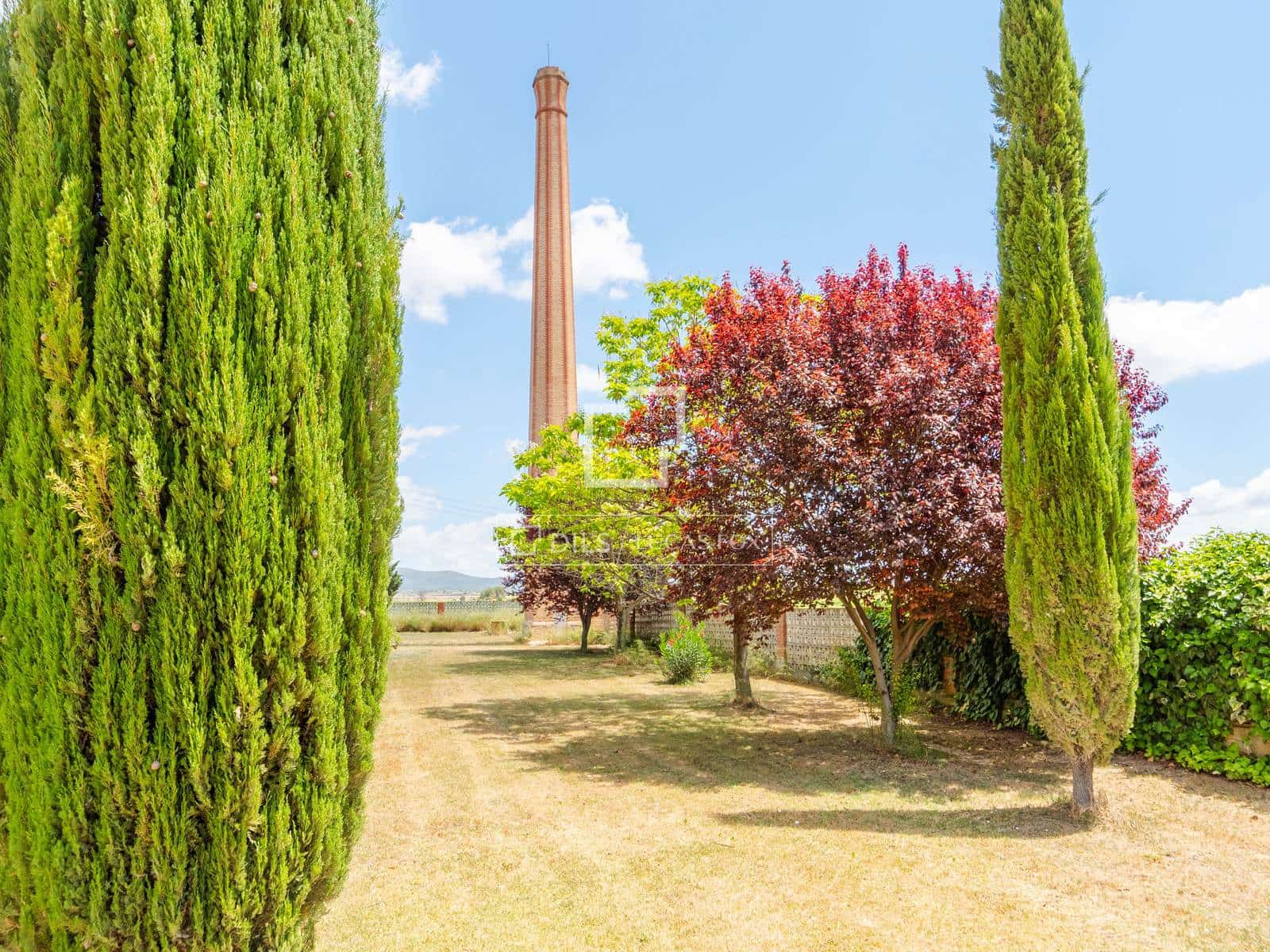 10 bedroom Finca/Country House for sale in Requena with pool garage - € 1,700,000 (Ref: 9928470)