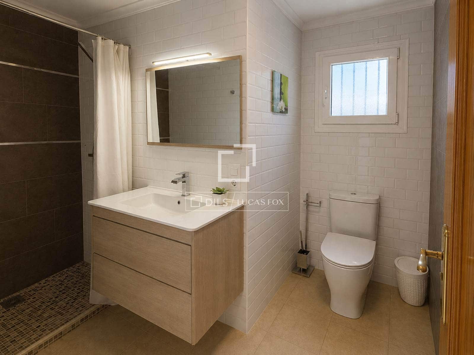 Chalet de 4 habitaciones en Calpe / Calp en venta con piscina garaje - 520.000 € (Ref: 9928532)
