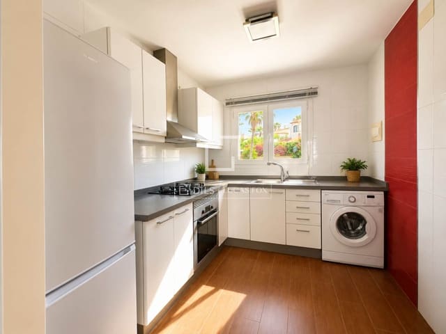 Chalet de 4 habitaciones en Calpe / Calp en venta con piscina garaje - 520.000 € (Ref: 9928532)