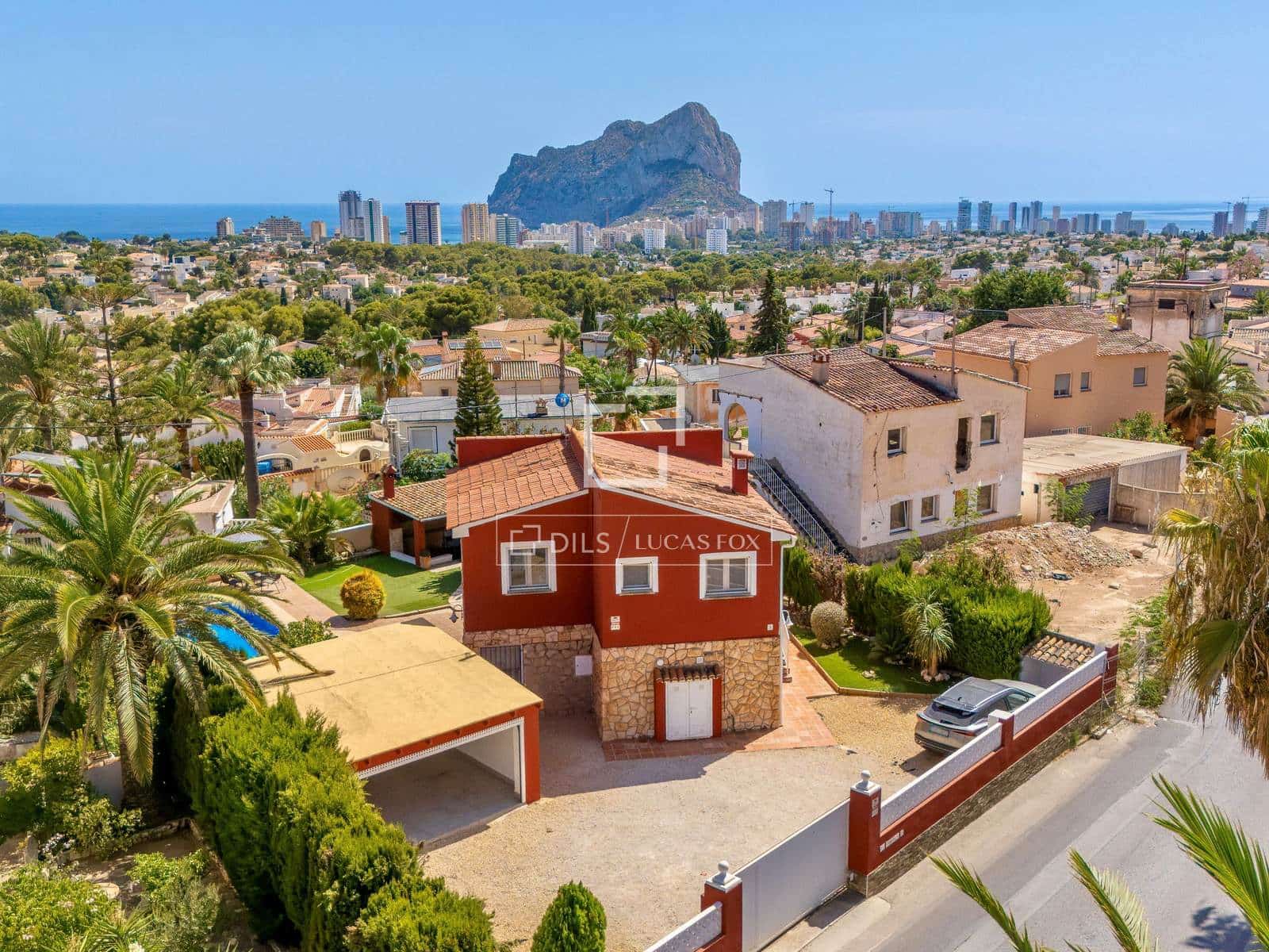 4 quarto Moradia para venda em Calpe / Calp com piscina garagem - 520 000 € (Ref: 9928532)