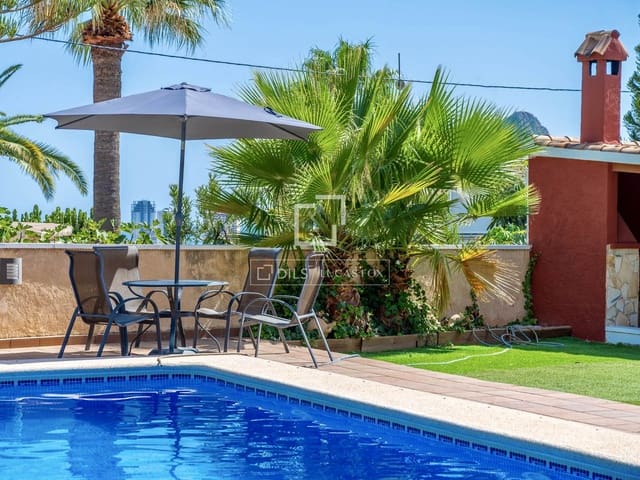 4 quarto Moradia para venda em Calpe / Calp com piscina garagem - 520 000 € (Ref: 9928532)