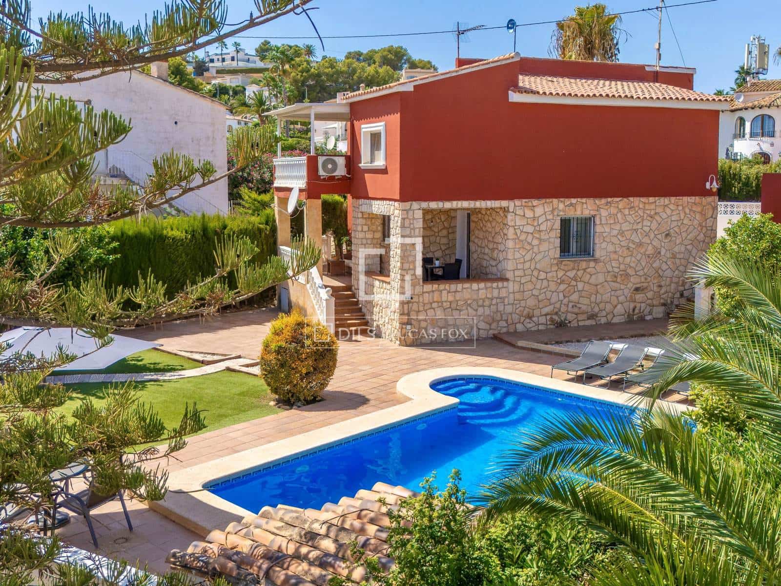 4 quarto Moradia para venda em Calpe / Calp com piscina garagem - 520 000 € (Ref: 9928532)