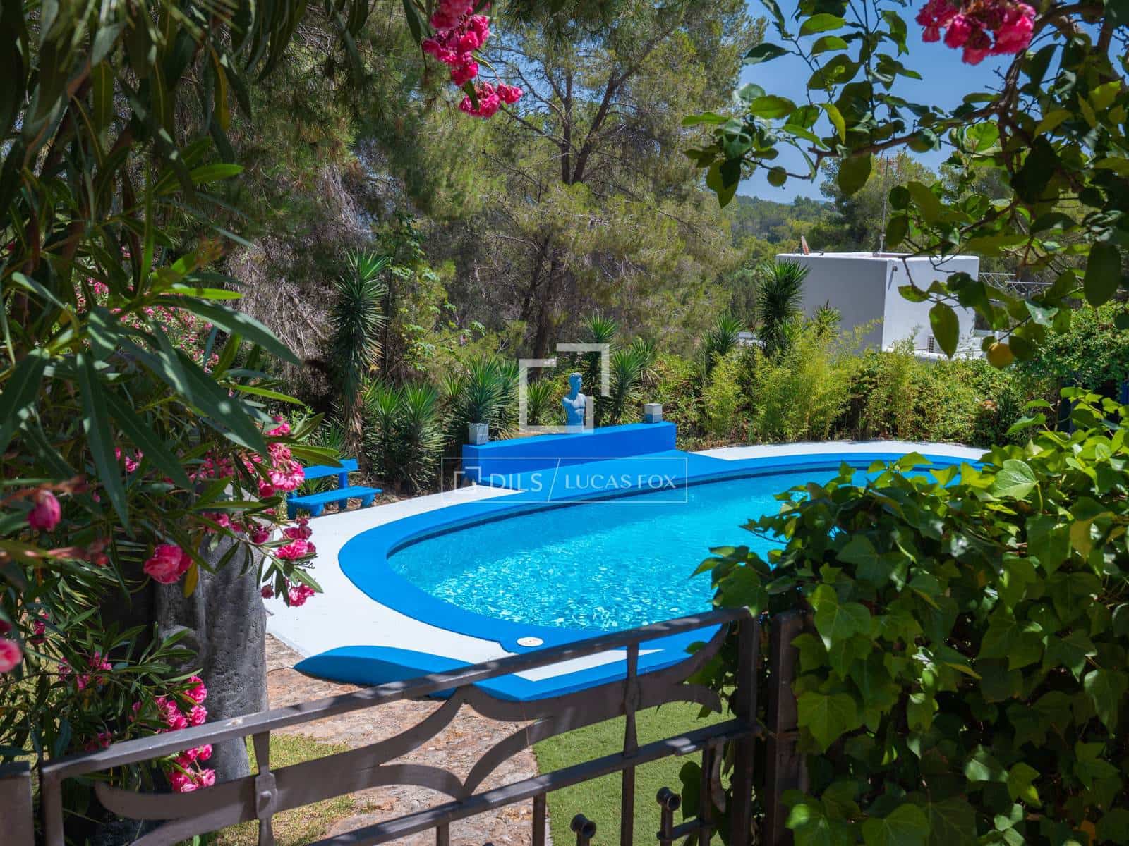 3 quarto Moradia para venda em Sant Antoni de Portmany com piscina garagem - 1 400 000 € (Ref: 9928533)