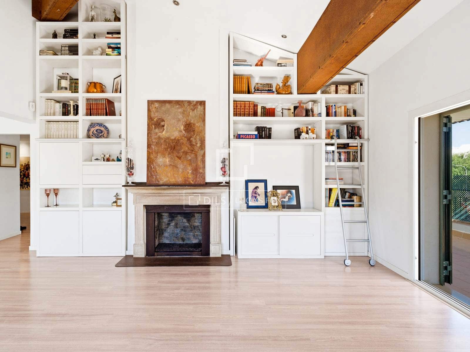 3 bedroom Penthouse for sale in Palma de Mallorca - € 895,000 (Ref: 9928535)
