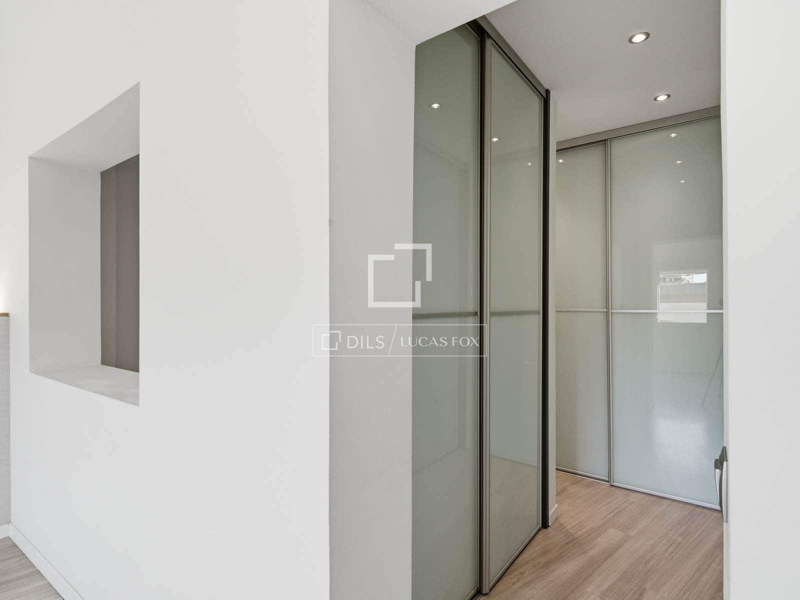 3 bedroom Penthouse for sale in Palma de Mallorca - € 895,000 (Ref: 9928535)