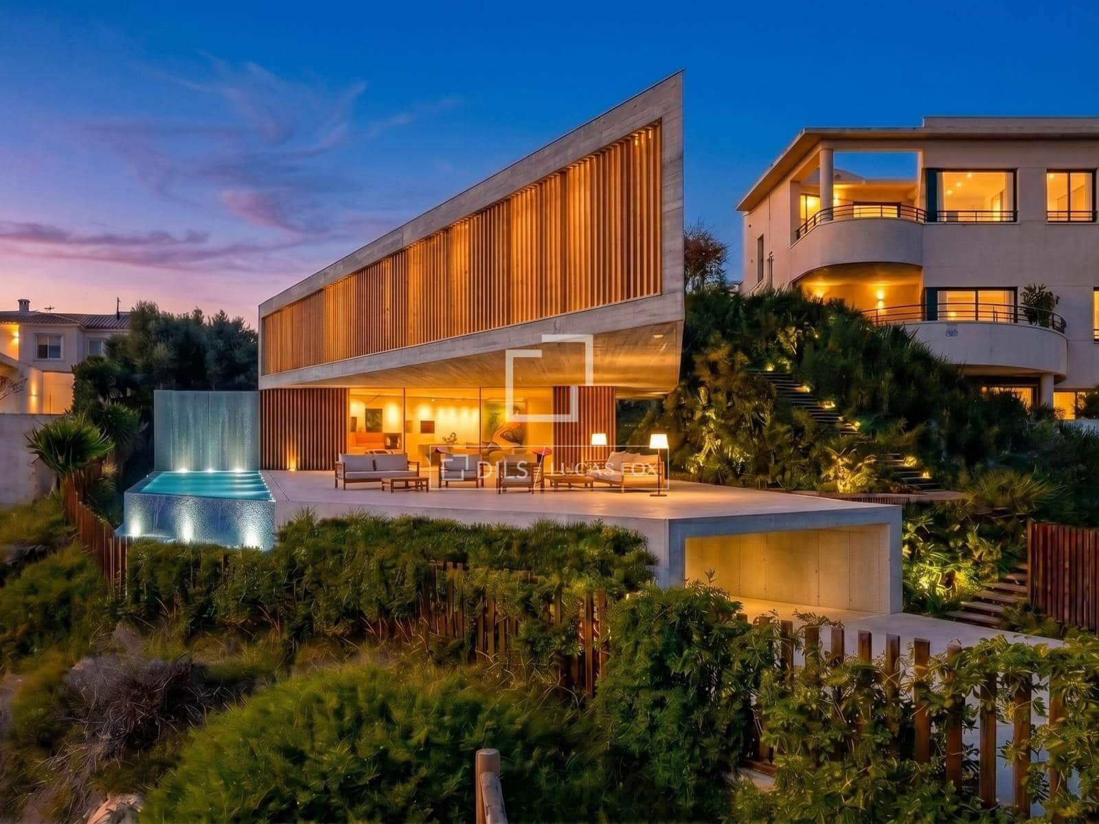 4 soverom Villa til salgs i Alicante by med svømmebasseng garasje - € 4 100 000 (Ref: 9929610)