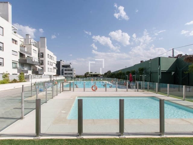 3 bedroom Apartment for sale in Madrid city with pool garage - € 1,187,000 (Ref: 9929769)