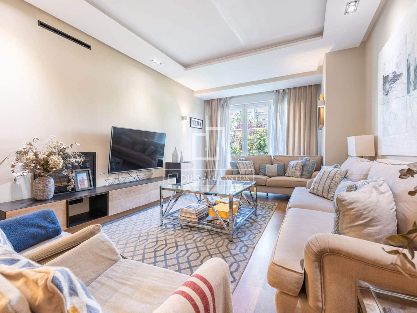 3 bedroom Apartment for sale in Madrid city with pool garage - € 1,187,000 (Ref: 9929769)