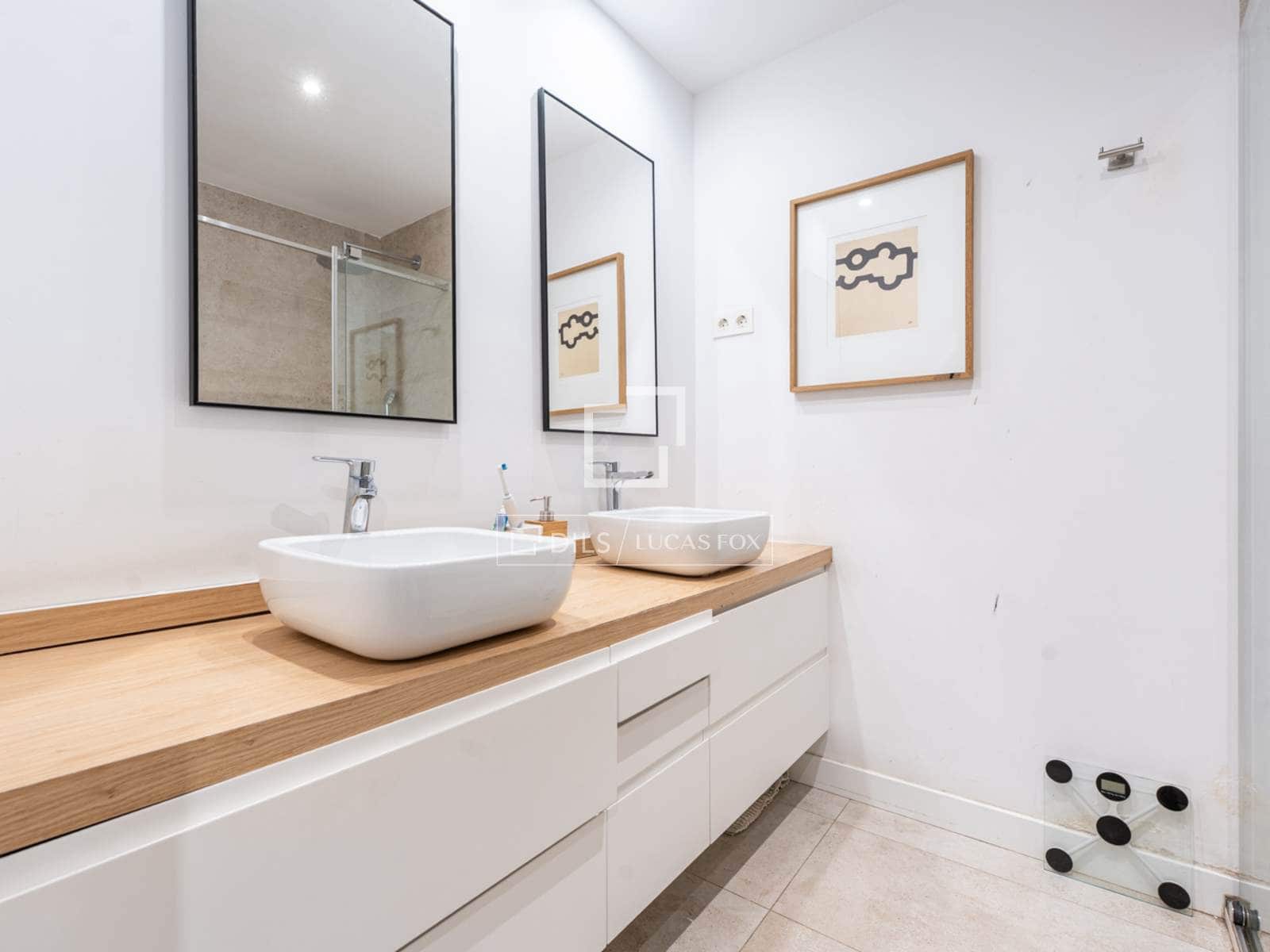 3 bedroom Apartment for sale in Madrid city with pool garage - € 1,187,000 (Ref: 9929769)