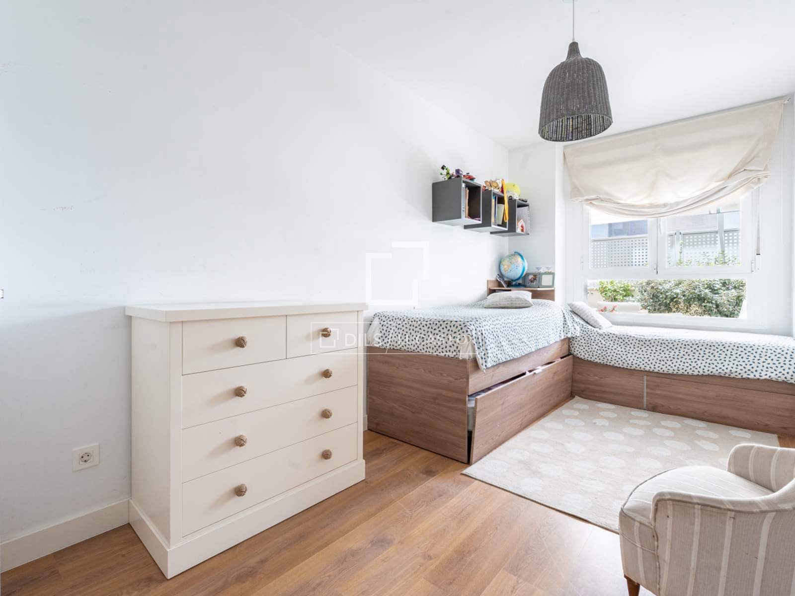 3 bedroom Apartment for sale in Madrid city with pool garage - € 1,187,000 (Ref: 9929769)